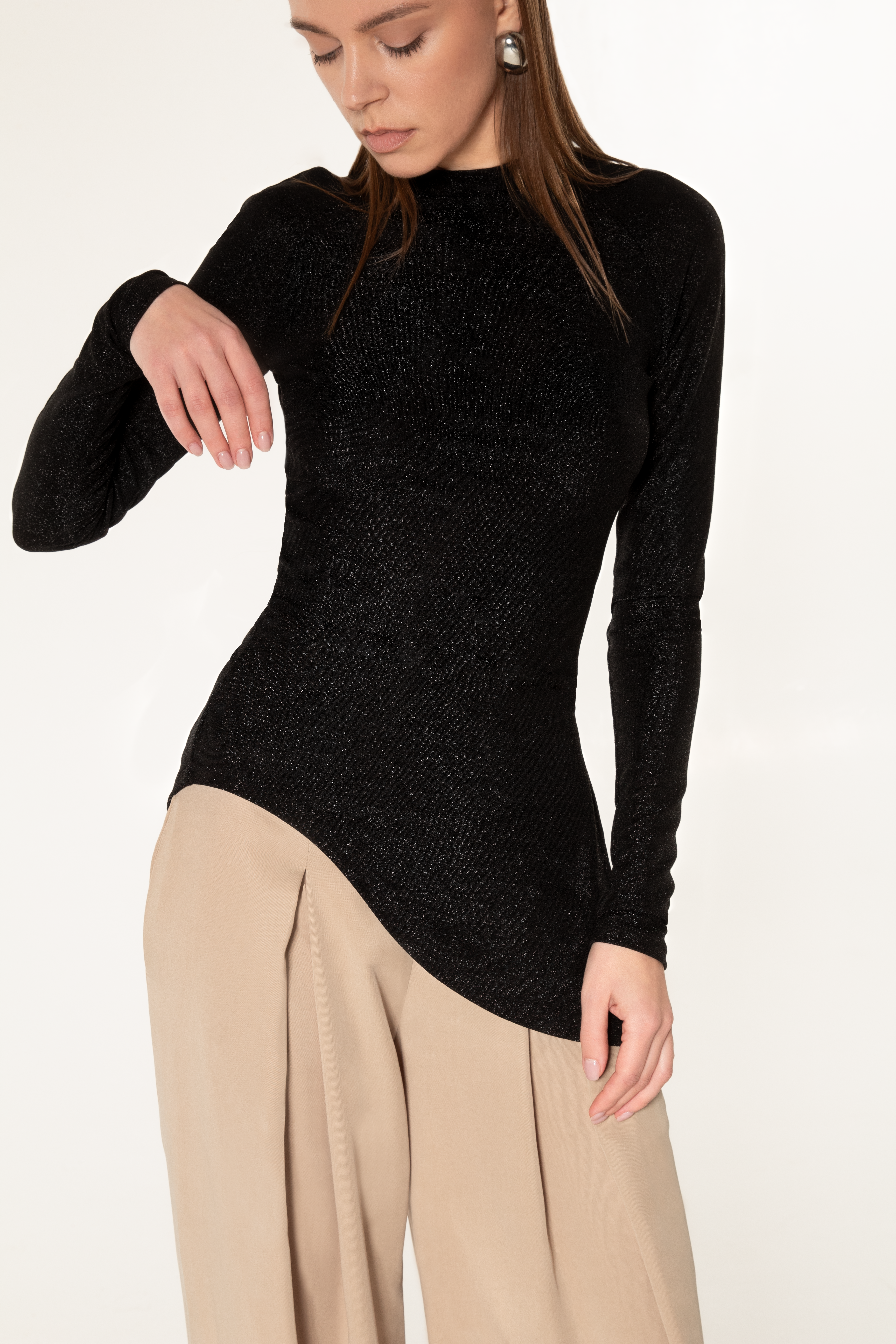 Asymmetrical Hem Long Sleeve Top