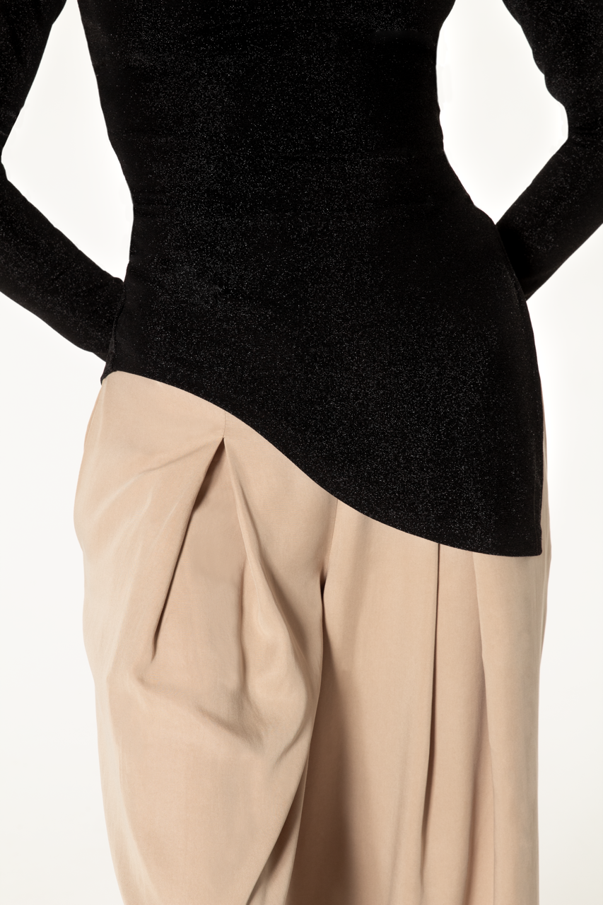 Asymmetrical Hem Long Sleeve Top