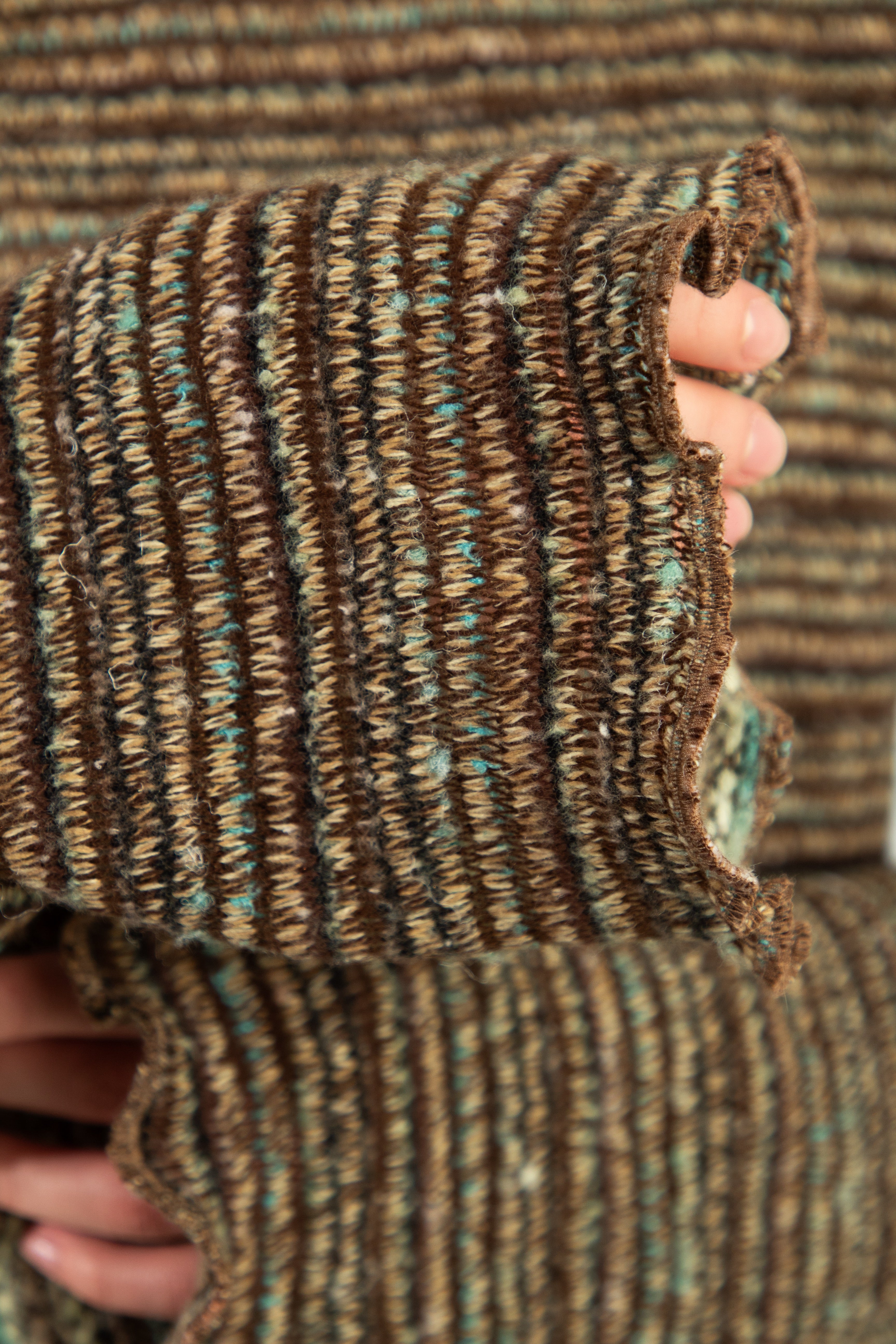 Long-sleeve knit top