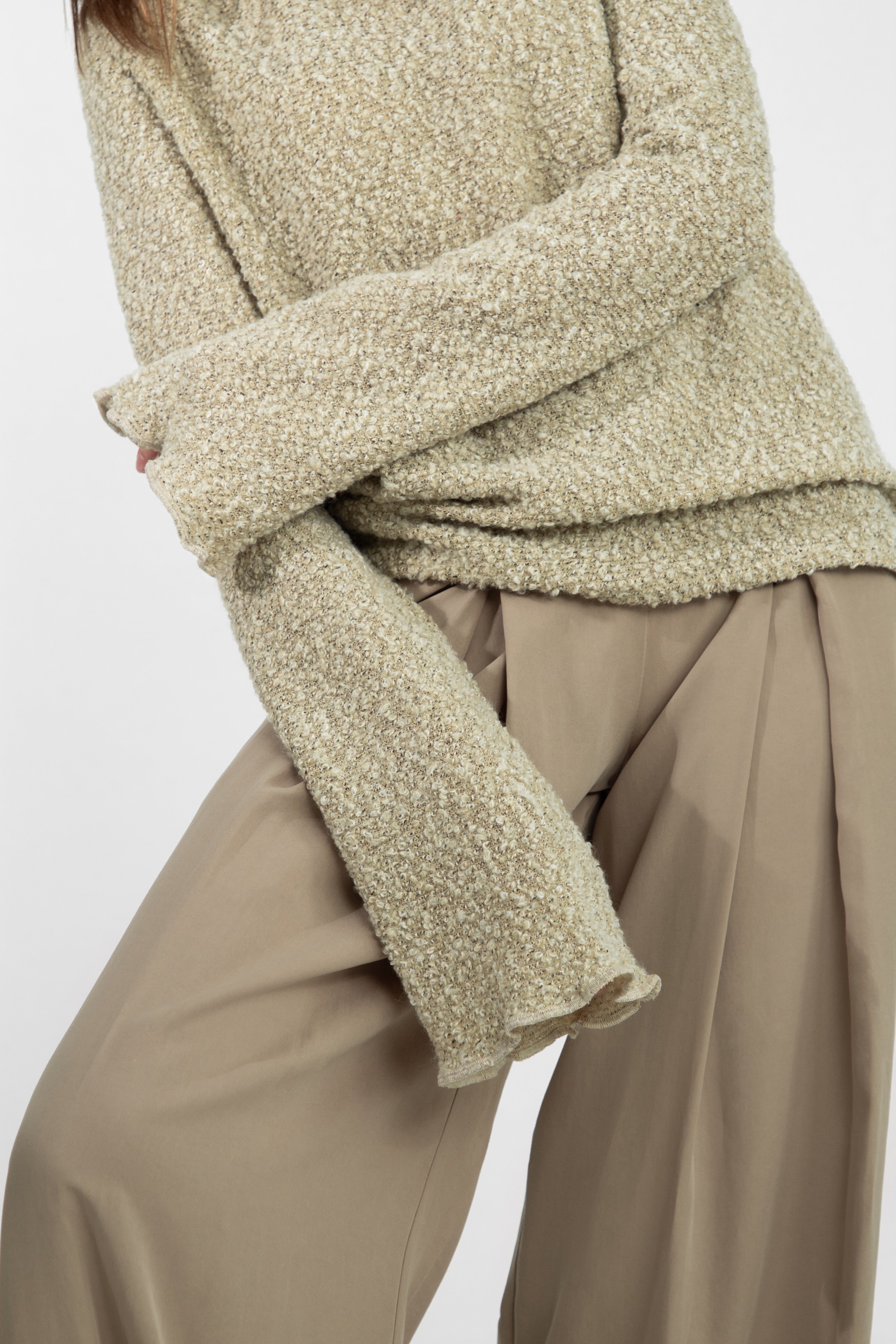 Long-sleeve knit top