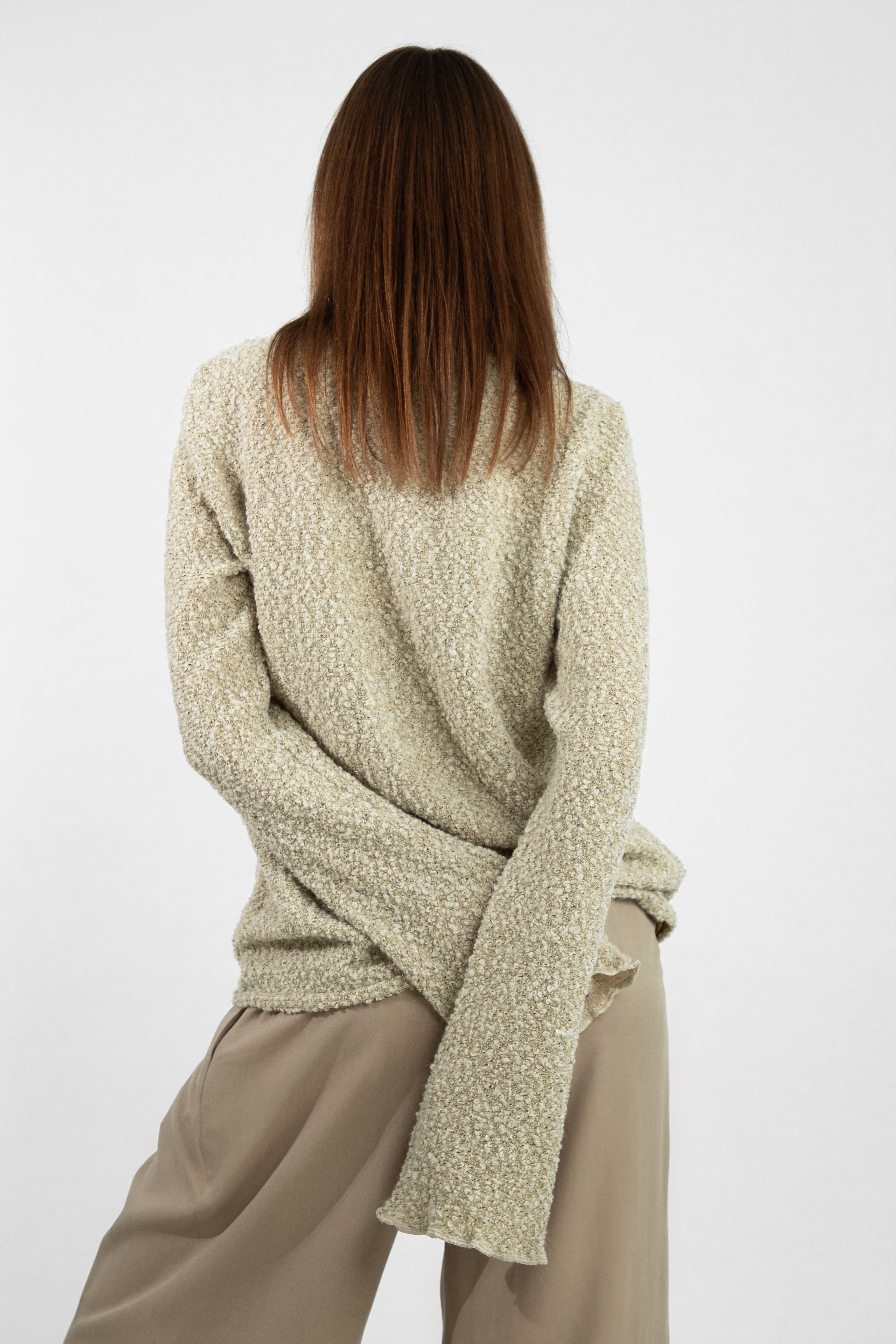 Long-sleeve knit top