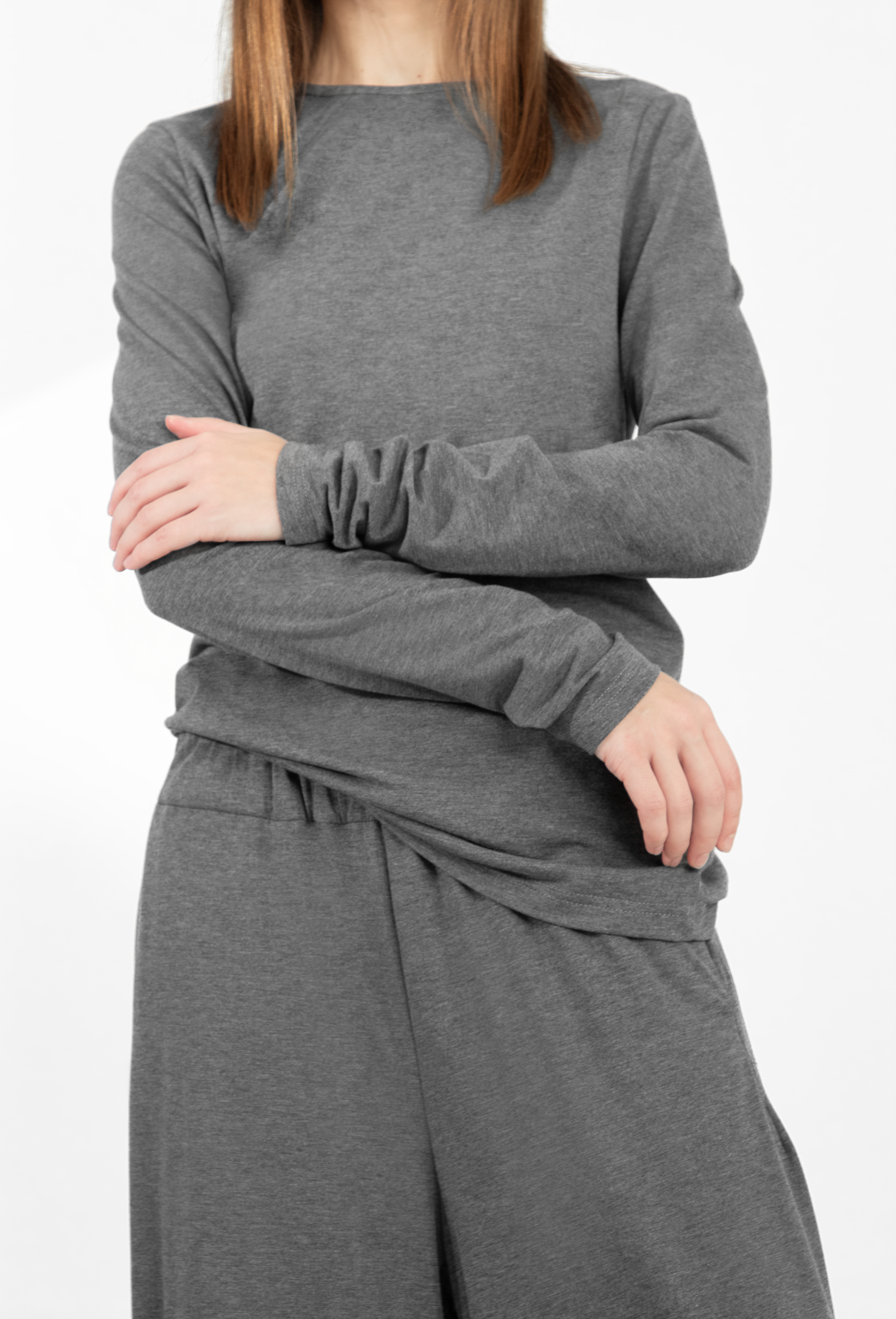 Long-sleeve lounge top