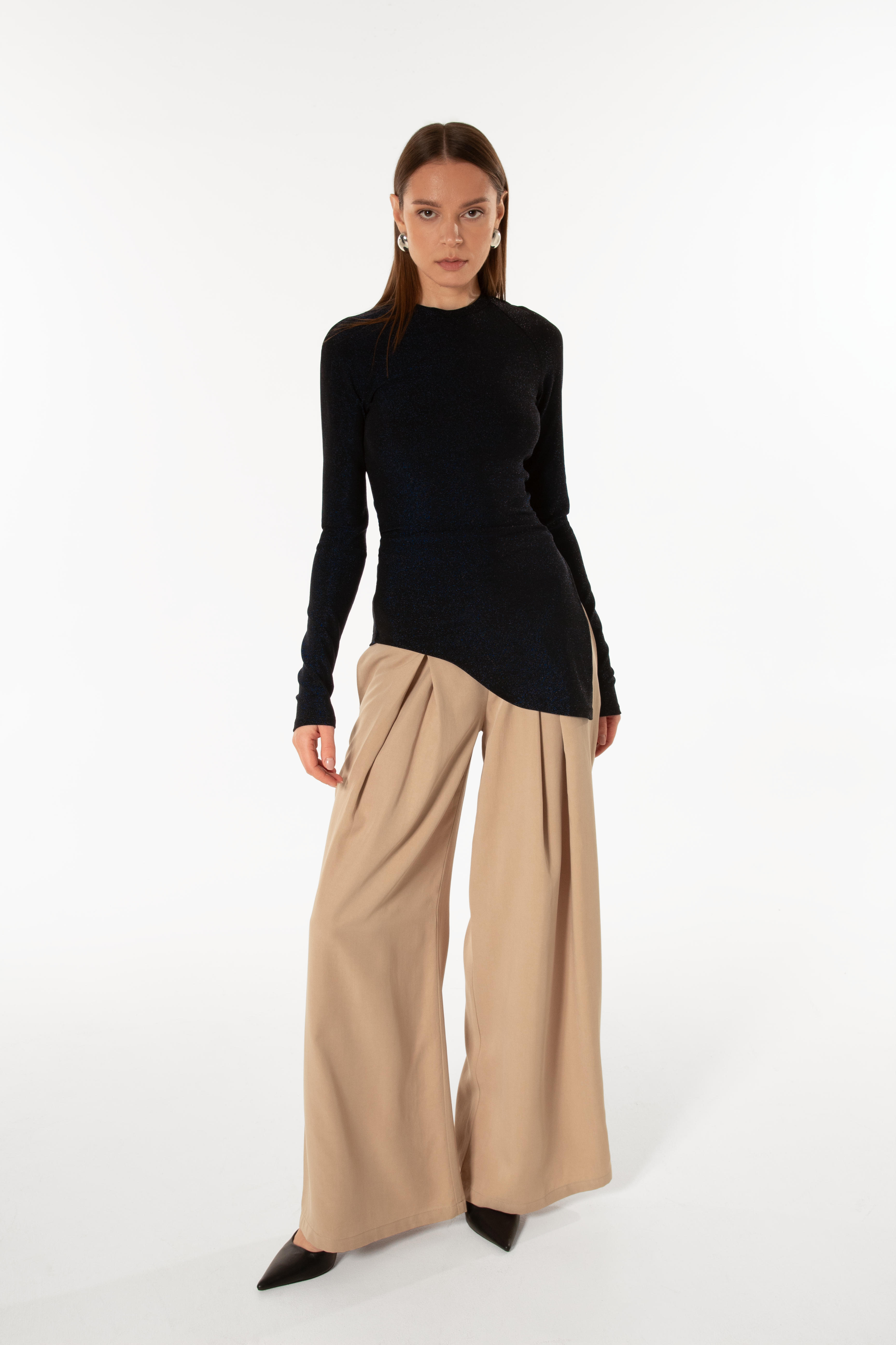 Asymmetrical Hem Long Sleeve Top