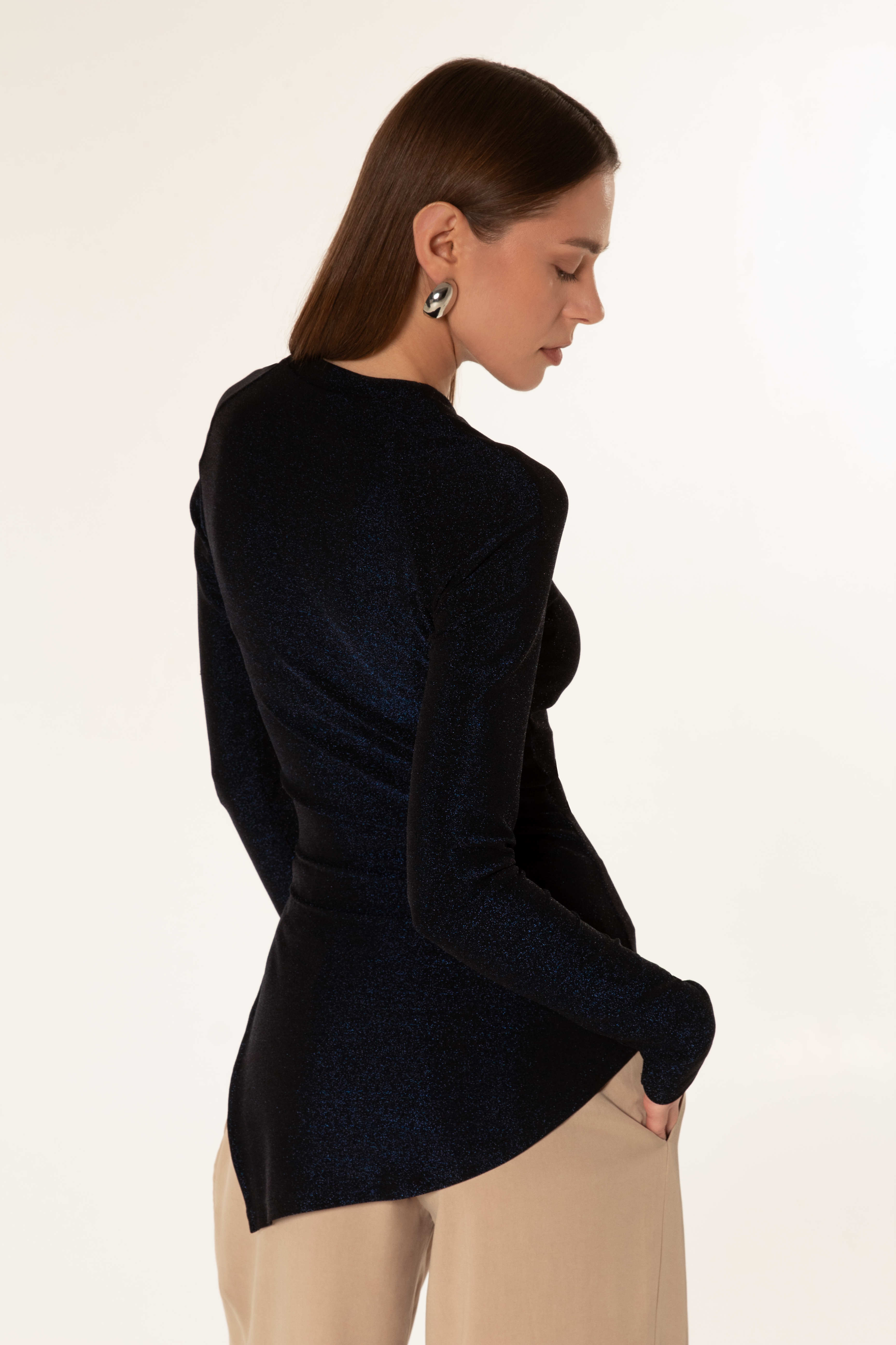 Asymmetrical Hem Long Sleeve Top