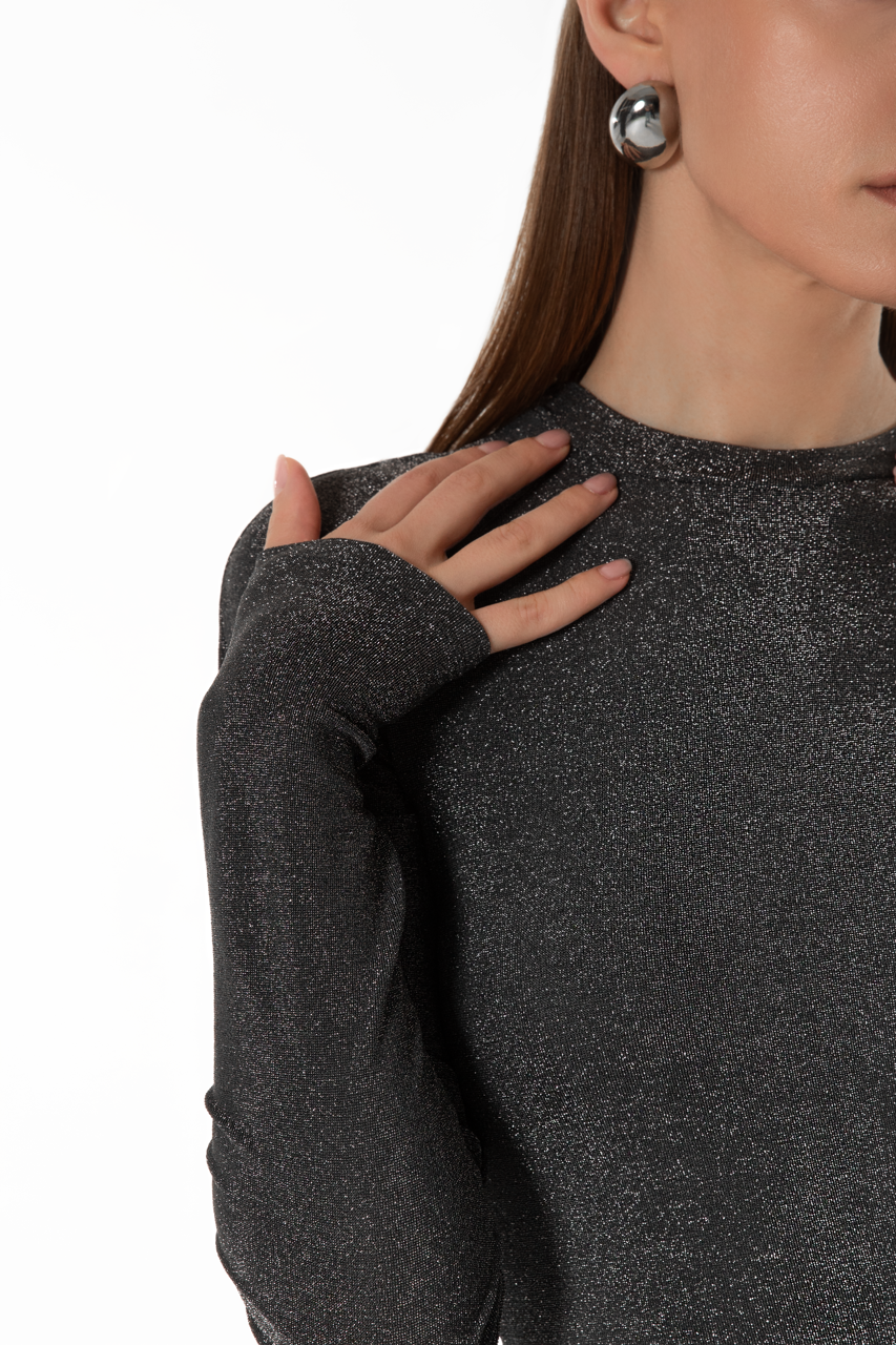 Asymmetrical Hem Long Sleeve Top