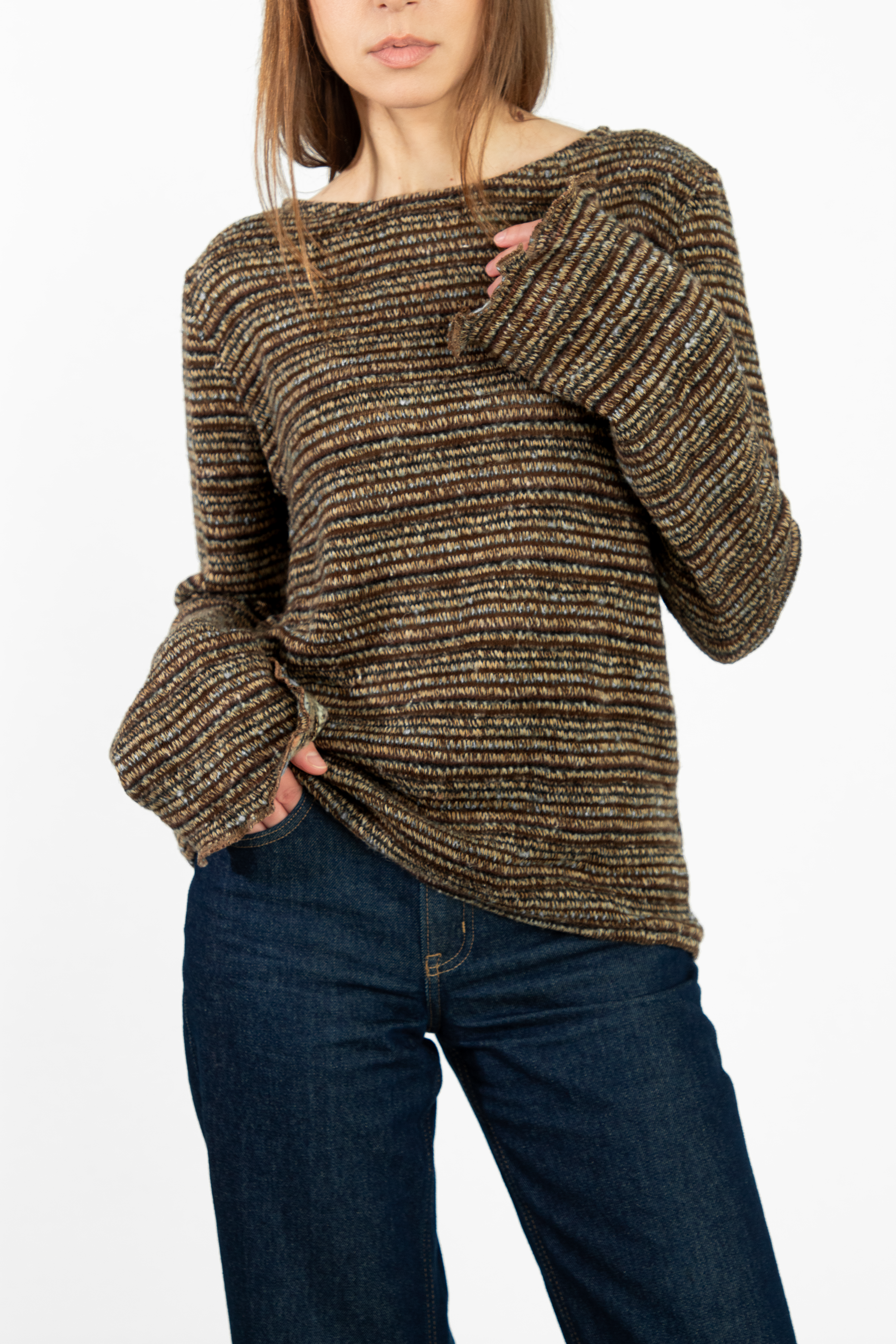 Long-sleeve knit top